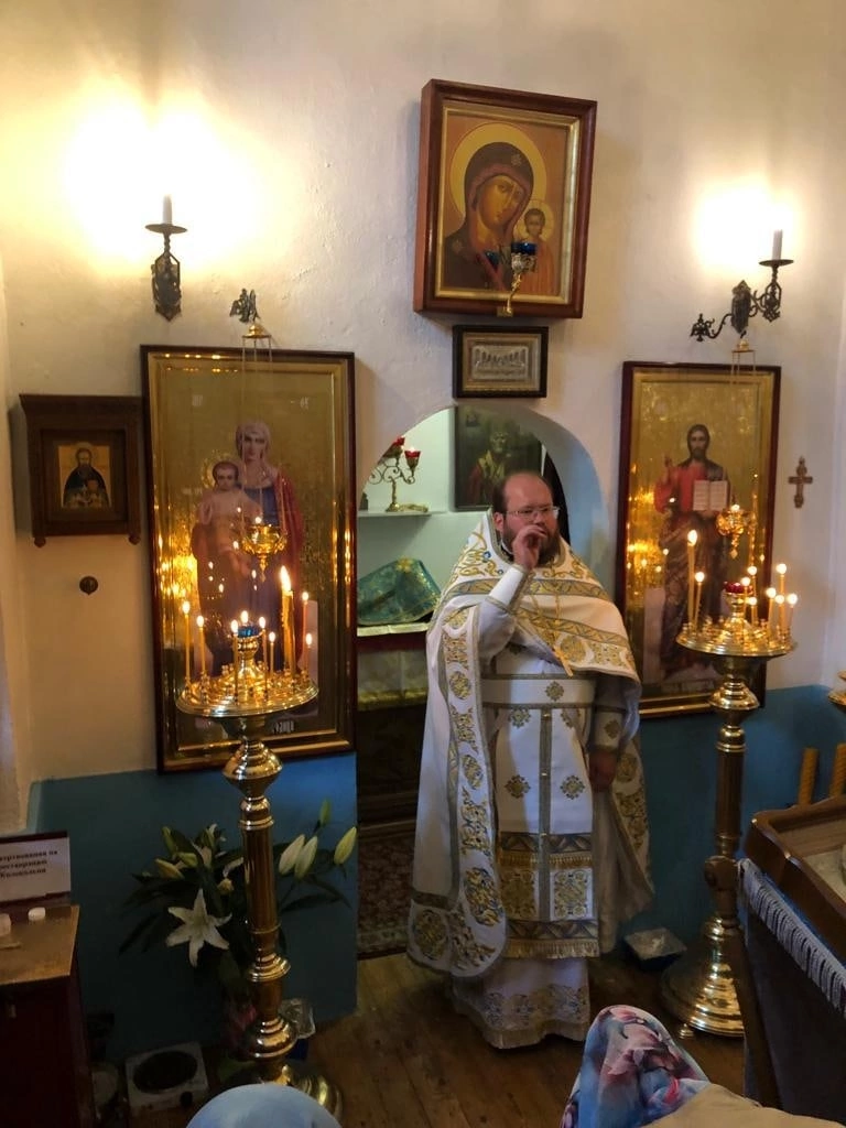 В колокольне бывшего Казанского Головинского монастыря молитвенно встретили престольный праздник 3